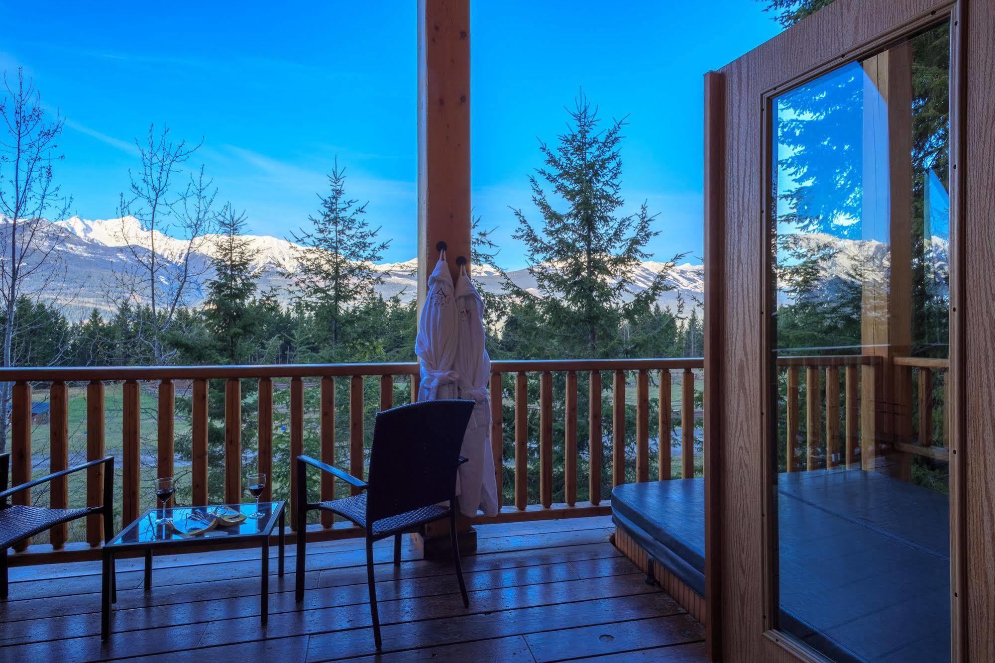 Mount 7 Lodges Golden Exteriör bild